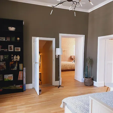 בית נופש Domaine De L'elysee Saint-Elix-le-Chateau